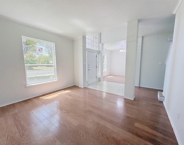 16403 Spotted Eagle Dr - Photo Thumbnail 6