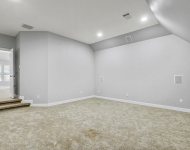 140 Fairwood Dr - Photo Thumbnail 25