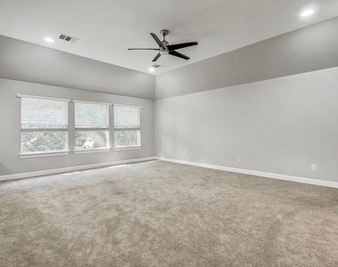 140 Fairwood Dr - Photo Thumbnail 21