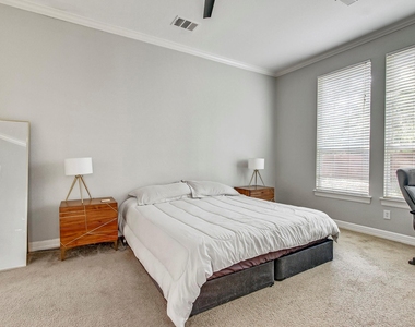 140 Fairwood Dr - Photo Thumbnail 11