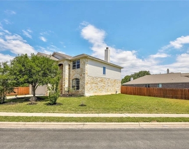 15113 Fernhill Dr - Photo Thumbnail 5