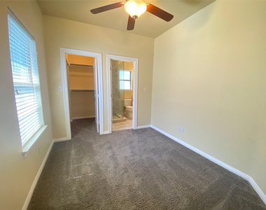 5502 Evans Ave - Photo Thumbnail 10