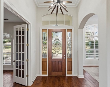 13725 Madrone Mountain Way - Photo Thumbnail 3