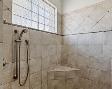 13725 Madrone Mountain Way - Photo Thumbnail 19