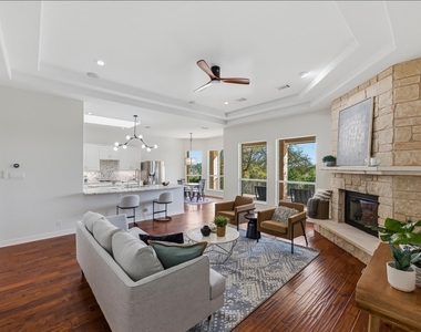13725 Madrone Mountain Way - Photo Thumbnail 8
