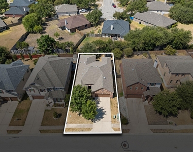 1113 Yellow Iris Rd - Photo Thumbnail 24