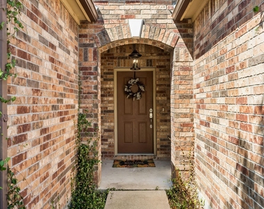 1113 Yellow Iris Rd - Photo Thumbnail 1