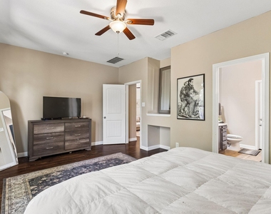 1113 Yellow Iris Rd - Photo Thumbnail 13