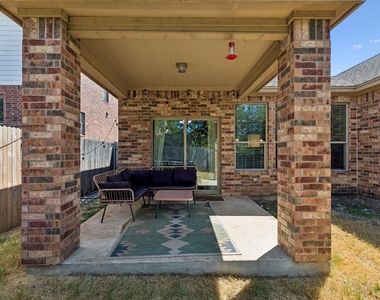 1113 Yellow Iris Rd - Photo Thumbnail 20