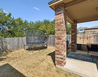 1113 Yellow Iris Rd - Photo Thumbnail 21