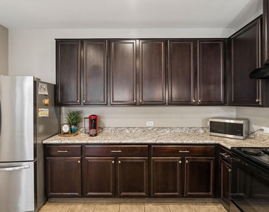 1113 Yellow Iris Rd - Photo Thumbnail 11