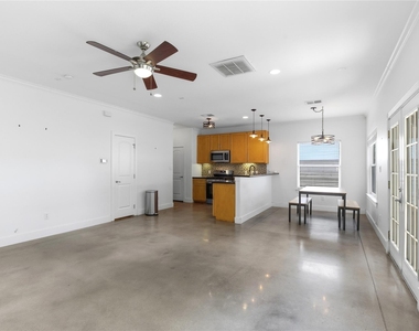 2610 Hidalgo St - Photo Thumbnail 11