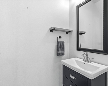 2610 Hidalgo St - Photo Thumbnail 25