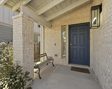 11906 Dispatch Way - Photo Thumbnail 3