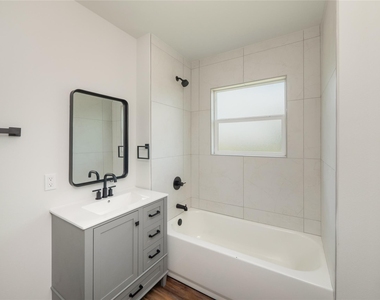109 Elizabeth Dr - Photo Thumbnail 23
