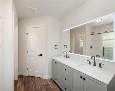 109 Elizabeth Dr - Photo Thumbnail 15