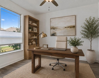 724 Landing Ln - Photo Thumbnail 34