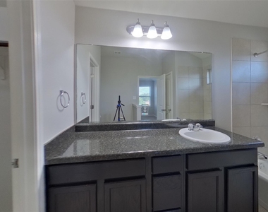 240 Dragon Ridge Rd - Photo Thumbnail 7