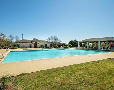 1305 Horseshoe Ranch Dr - Photo Thumbnail 33