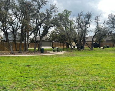 1024 Peregrine Way - Photo Thumbnail 26