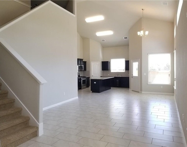 1024 Peregrine Way - Photo Thumbnail 2