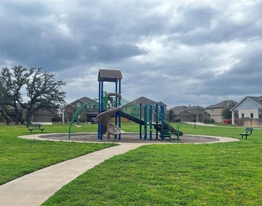 1024 Peregrine Way - Photo Thumbnail 25