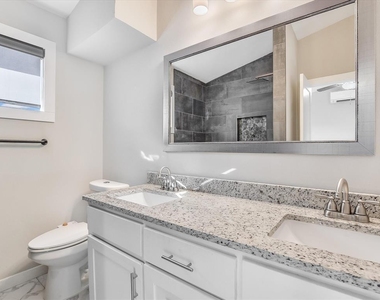 10310 Bilbrook Pl - Photo Thumbnail 16