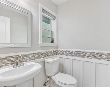 10310 Bilbrook Pl - Photo Thumbnail 12