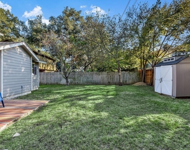 10310 Bilbrook Pl - Photo Thumbnail 22