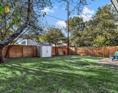 10310 Bilbrook Pl - Photo Thumbnail 25
