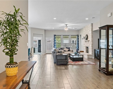 20217 Great Egret Ln - Photo Thumbnail 5