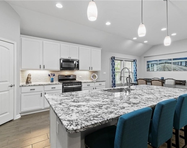 20217 Great Egret Ln - Photo Thumbnail 7