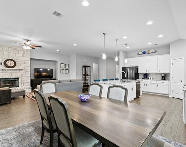 20217 Great Egret Ln - Photo Thumbnail 16
