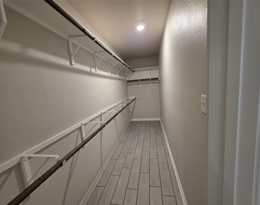 19024 Kimberlite Dr - Photo Thumbnail 24