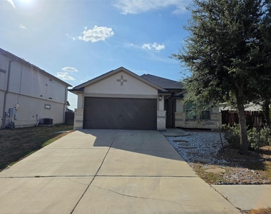 19024 Kimberlite Dr - Photo Thumbnail 2
