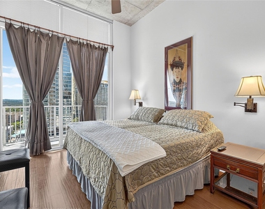 360 Nueces St - Photo Thumbnail 11