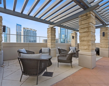 360 Nueces St - Photo Thumbnail 35