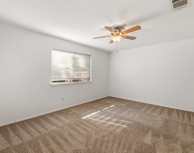 2603 Market Garden Ln - Photo Thumbnail 15