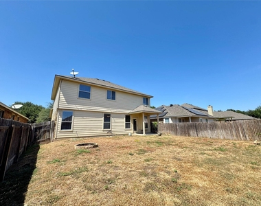 1912 Golden Arrow Ave - Photo Thumbnail 18