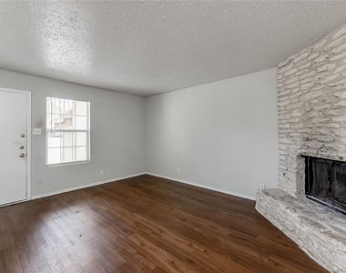 11907 Alpheus Ave - Photo Thumbnail 3