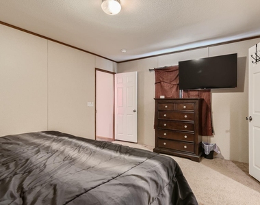 517 Crossroads Dr - Photo Thumbnail 15