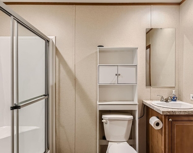 517 Crossroads Dr - Photo Thumbnail 18