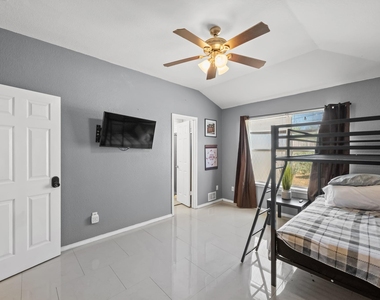 14608 Rumfeldt St - Photo Thumbnail 17