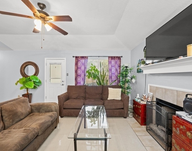 14608 Rumfeldt St - Photo Thumbnail 5