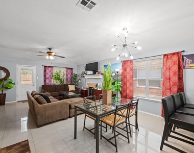 14608 Rumfeldt St - Photo Thumbnail 3