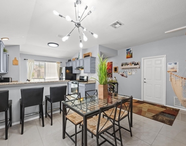 14608 Rumfeldt St - Photo Thumbnail 12