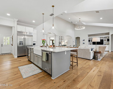 24601 Deer Trace Drive - Photo Thumbnail 17
