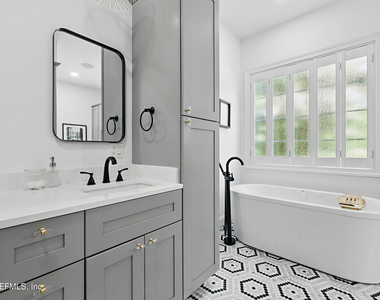 24601 Deer Trace Drive - Photo Thumbnail 29
