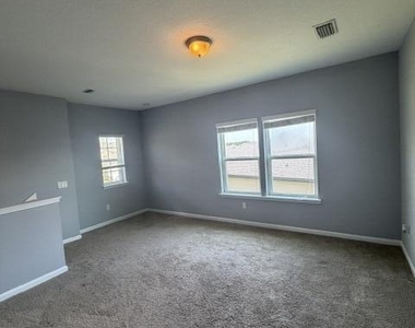 199 Concave Lane - Photo Thumbnail 12