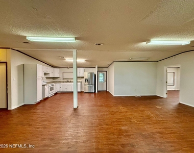 2262 Chaffee Road S - Photo Thumbnail 2